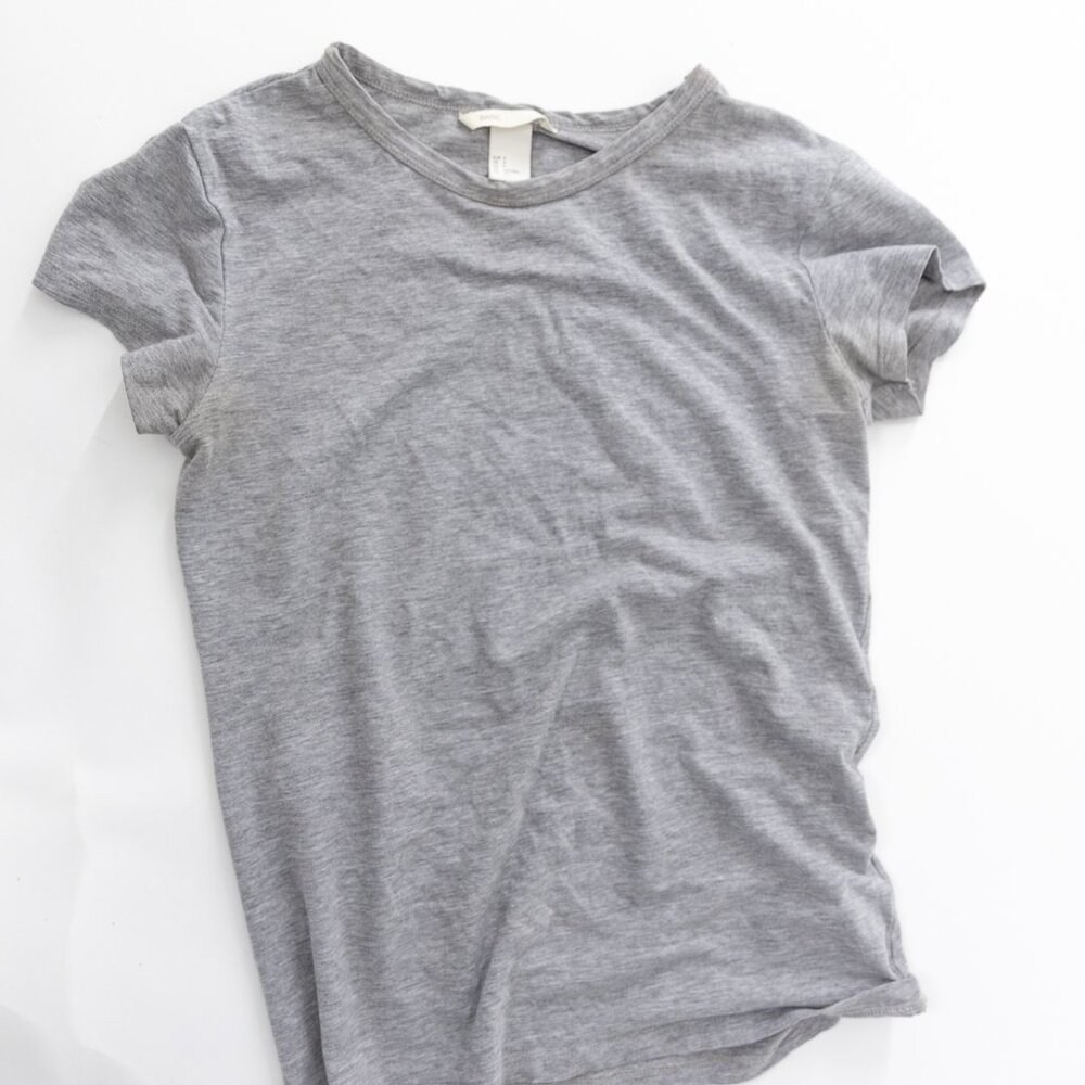 H&M basics light grey crew neck top | Size small